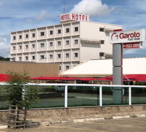 . Garoto Park Hotel