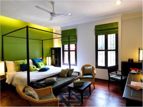 Deluxe Double room with Balcony and River view image 10