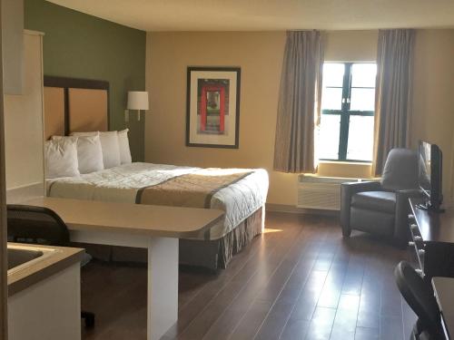 Extended Stay America Suites - Chicago - Gurnee - image 8