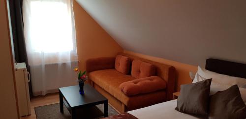 Joy Guesthouse - image 2