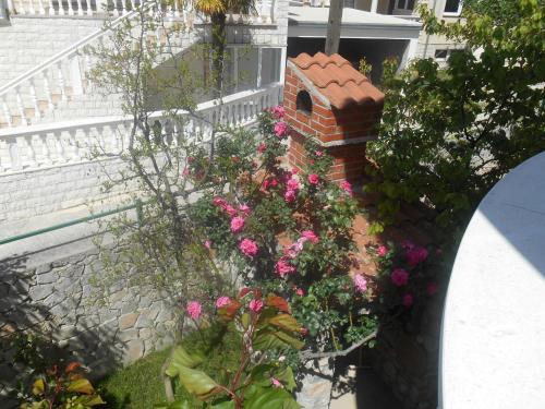 Apartment with Balcony image 10