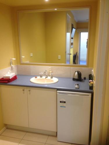 亚布拉姆汽车旅馆