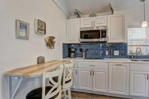 Coastal Villa - image 4