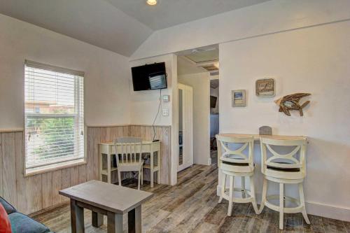 Coastal Villa - image 6