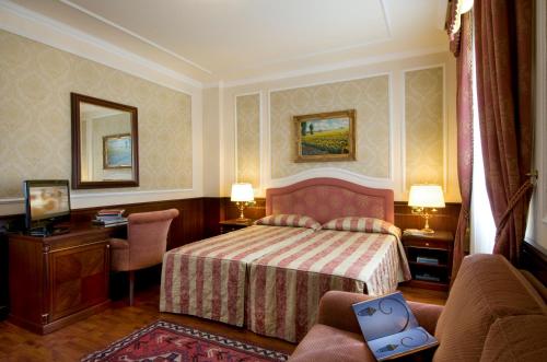 Hotel Simplon - image 9