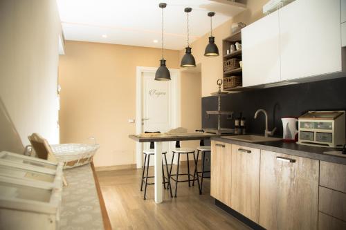 Kitchen, Relais Villa Italia in Selcetta
