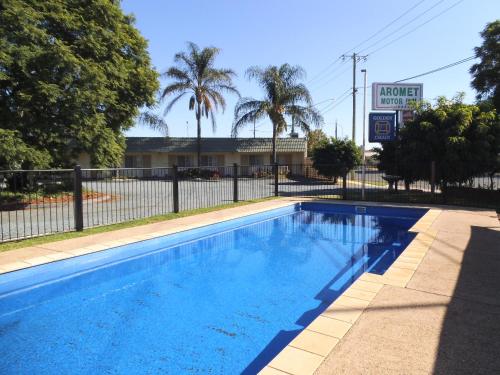 Úszómedence, Aromet Motor Inn in Temora