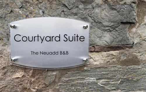 Neuadd B&B Suites