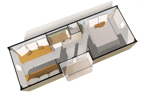1 double bed, 2 twin beds