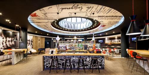 Restaurant, ibis Birmingham New Street Station in Birmingham