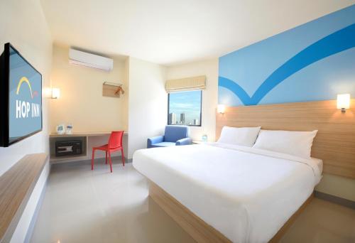 Hop Inn Hotel Aseana City