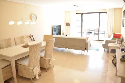 Penthouse Montaña - Apartment - Benahavís