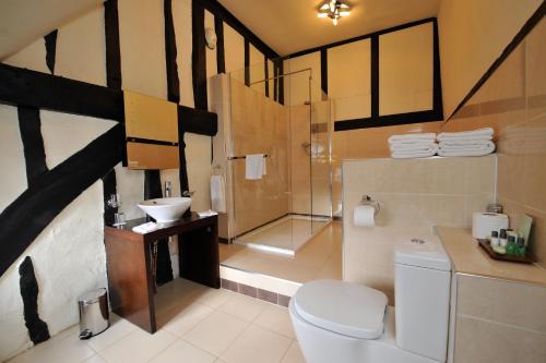 Barn Hotel London Ruislip - image 5