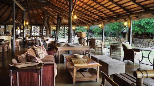 bar/salon, Motswari Private Game Reserve Resort by NEWMARK in narodni park Kruger