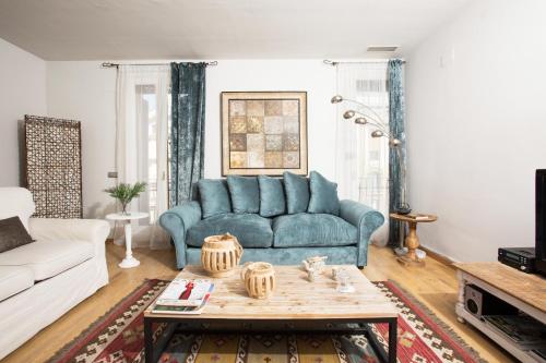 BCN Rambla Catalunya Apartments - image 3