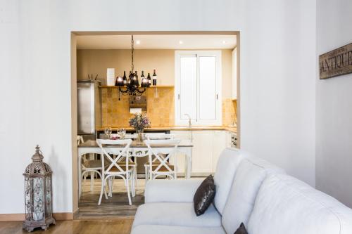 Three-Bedroom Apartment image 5