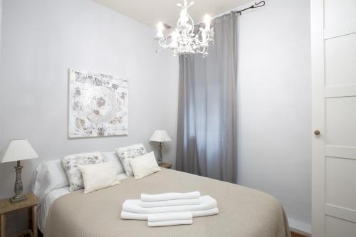 Three-Bedroom Apartment image 7