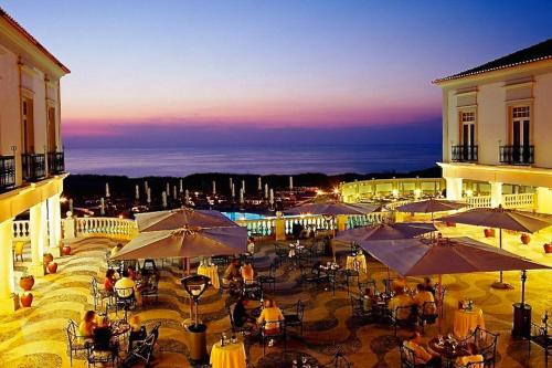 Villa Branca - 4 bedroom holiday villa with pool & WiFi at Praia del Rey