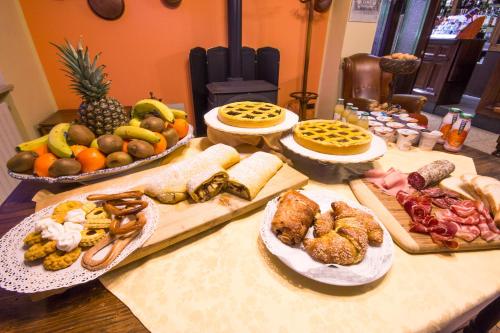 Toit ja joogid, Ristorante Buasca in Cuorgne