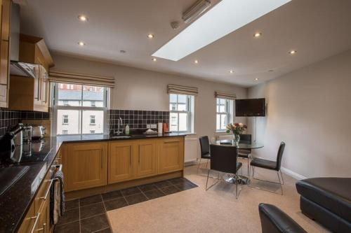 Waterfront Apartments - image 9