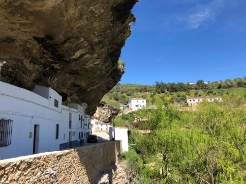  Casa entre Rocas Setenil in Setenil