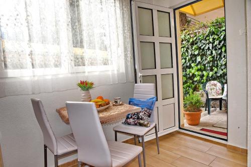 บริการและสิ่งอำนวยความสะดวก, Apartments & Rooms Jelka in โดโบรตา