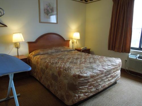 Red Carpet Inn Brooklyn – New York, NY