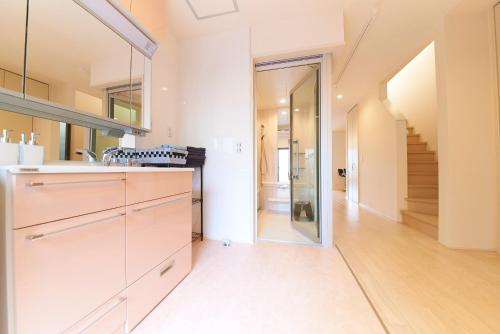 Kyoto river side modern House in Kyoto