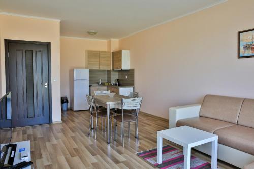 Al Rial Beach Apartments - image 4