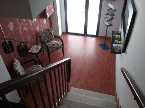 Hostal Cabrera - image 2