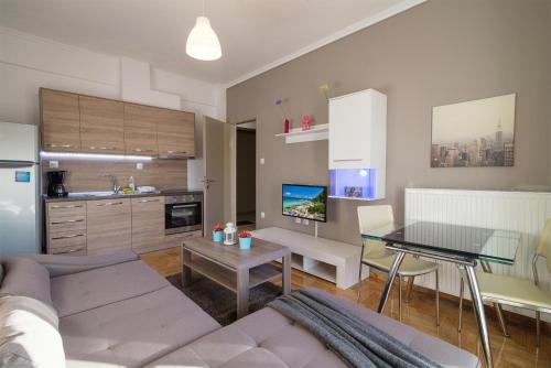  Michalis Apartments in Poligiros