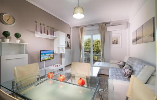  Michalis Apartments in Poligiros