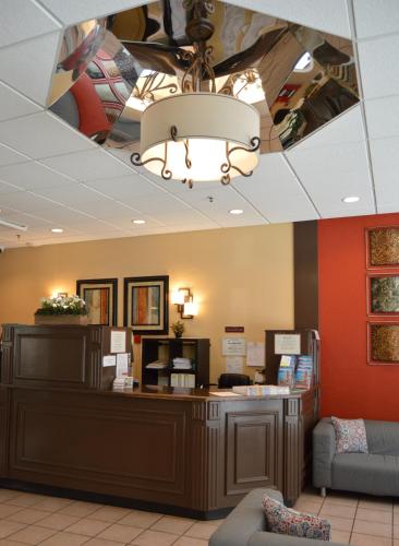 Létesítmények, SF Plaza Hotel near Chinatown