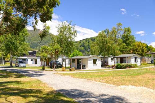 . Parklands Marina Holiday Park