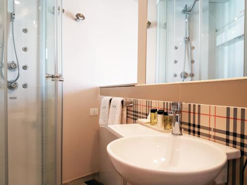 Don Ugo Luxury Rooms - image 7