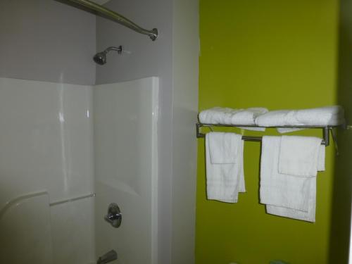 Coach Inn - Summerville - main image