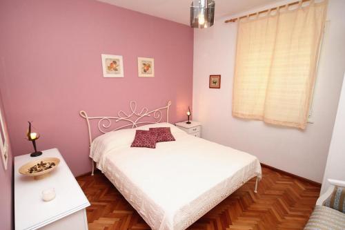 Apartment Mastrinka 1005a Trogir 