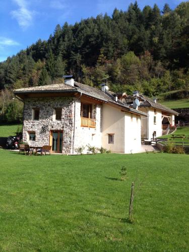  Maso Toneto, Pension in Castello di Fiemme bei Montesover