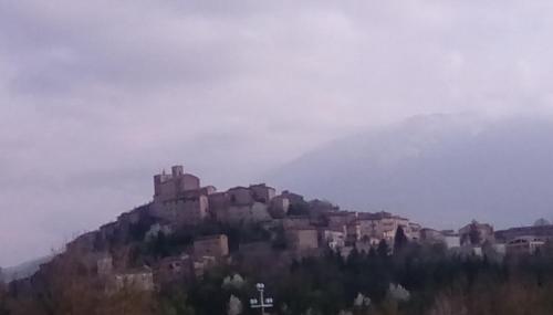  Casa Roni, Pension in Sarnano bei San Girolamo di Sopra