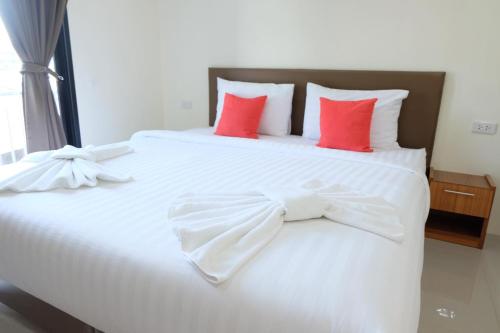 Dos's House near Phuket International Airport