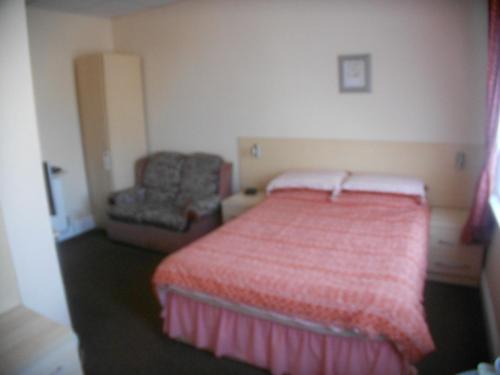St Annes Hotel - image 3