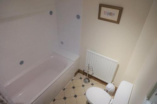 Waterside Cottages - image 12
