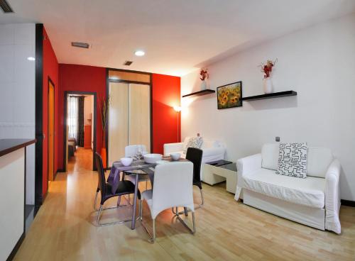 Apartamentos El Tiempo Madrid - image 4