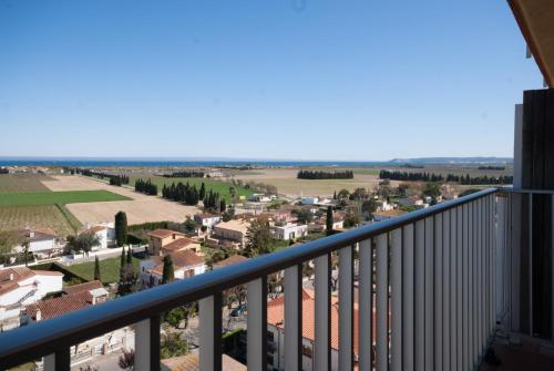  Apartamento con piscina comunitaria. TCanigo9B, Pension in Sant Pere Pescador