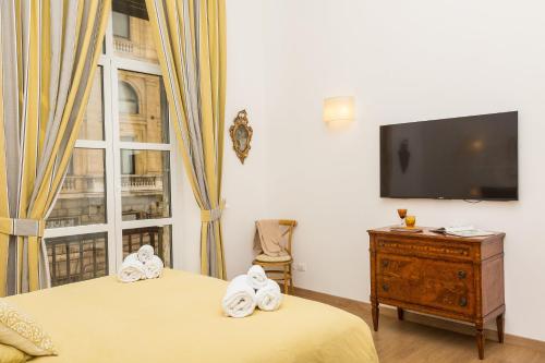 Prestigious Apartment via Barberini - image 7