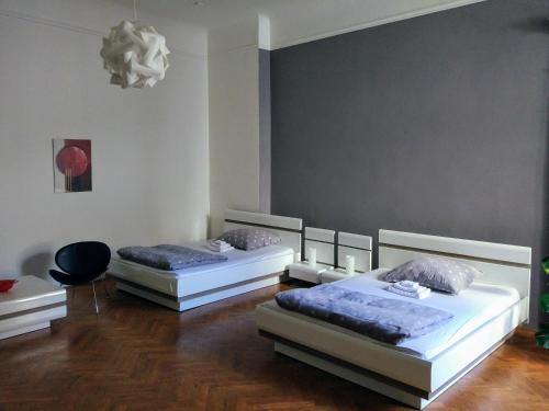 Apartments Týnská 7 - image 12