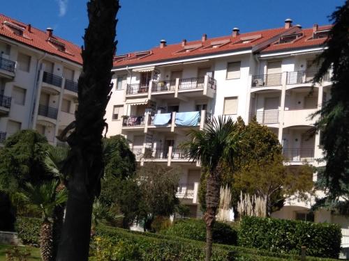  Condominio Ariazzurra S. Bart., Ferienwohnung in San Bartolomeo al Mare