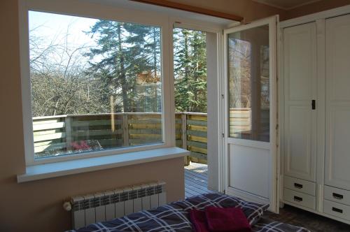 Kaunis Guesthouse, Tallin (foto 2)