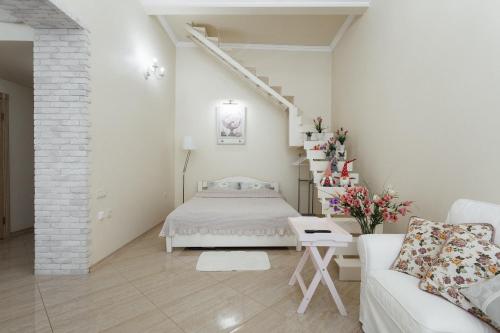 Opera Apartment