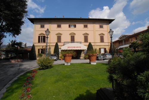 Hotel Villa Delle Rose - image 8